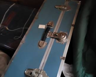 Vintage chest