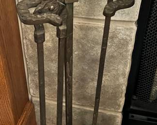 Fireplace set.