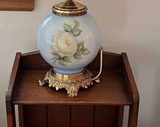 Pretty lamp and side table.