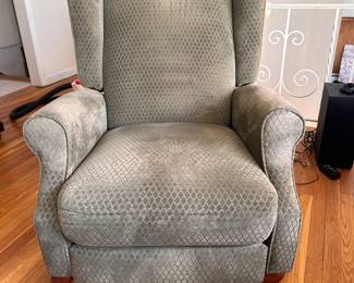 Recliner