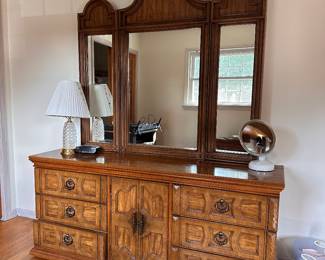Bassett dresser