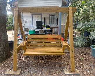 outdoor bench swing