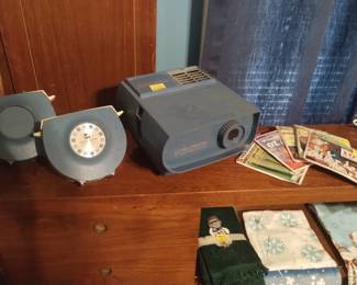 Viewfinder and sets of reels, too