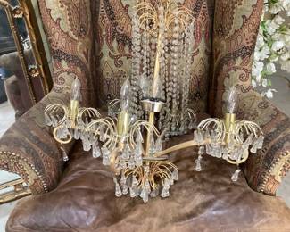 Chandelier 