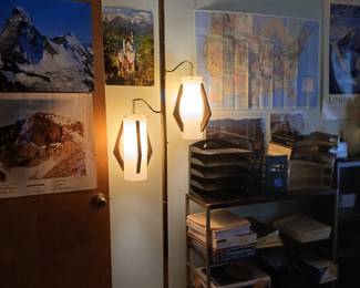 Antique floor lamp 1960’s 
Brown just perfect! 