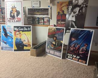 Vintage poster picture print
Lots of stand for posters or art work 