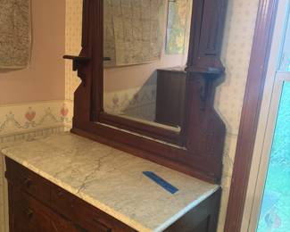 1900’s antique dresser 
Walnut w marble top 