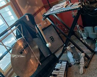 Gong wuhan w stand and stick 