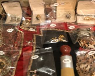 Items Located In The Dining Room
