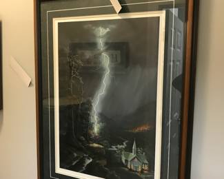 Items Located The Hallway To The LEFT Of The Dining Room & Kitchen