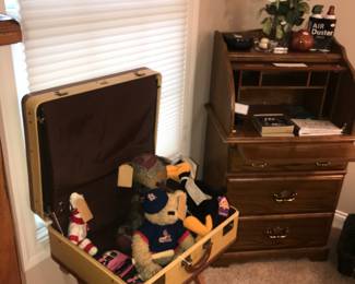 Items Located In The Bedroom