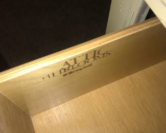 Items Located In The 4th Bedroom