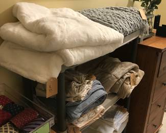 Items Located In The 2nd Bedroom