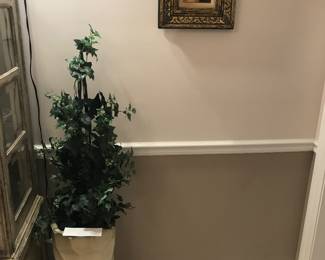 Items Located In The Dining Room