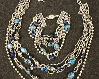 Fashion Jewelry Necklace & Bracelet Set