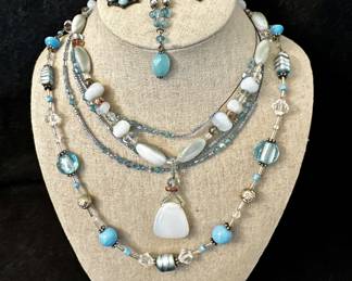 Blue Tone Fashion Jewelry