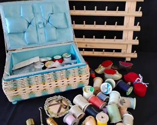 BO396Mystery Sewing Lot