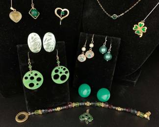 CT223Lucky Costume Jewelry