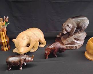BO308Wooden Bear Figurines