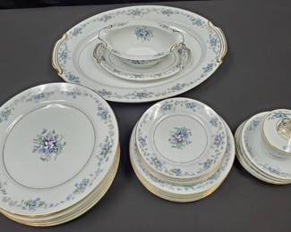 BO348Noritake China Dining Set