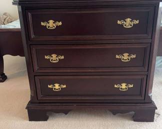 Bassett 3Drawer Dresser