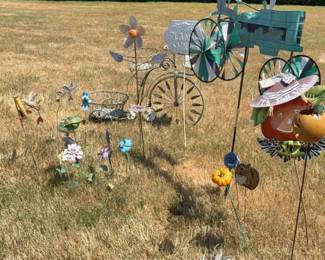 Yard DecorYard Art