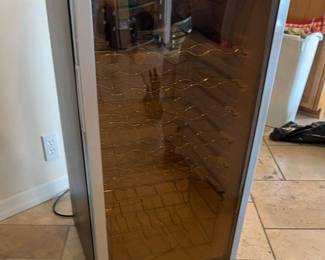 Haier Wine Cooler