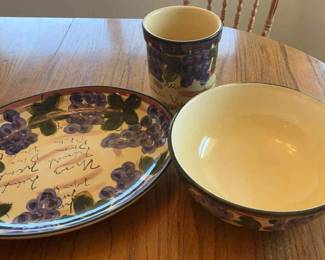 HD Designs Serving Platter Bowl and Kitchen Utensil Holder