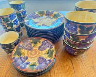 Napa Grape HD Design Dishes