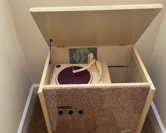 Vintage 60’s stereo as found