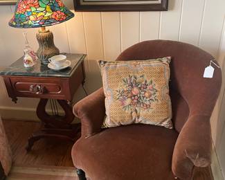 English slipper chair and mahogany marble top end table with waterlily stained glass lamp