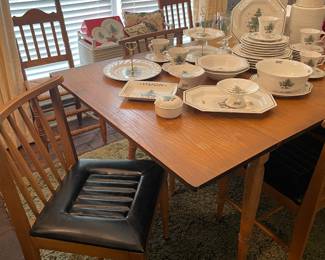 Mid century oak dining table with 6 chairs 