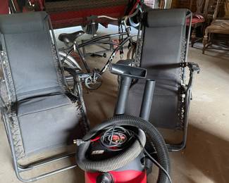 Shop vac, folding lounge chairs and Huffy bicycle