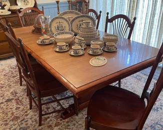 Mahogany trestle table with leaf and 8 chairs