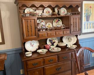 Bassett Furniture Co  maple hutch