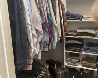 Men’ s designer clothing Small to Medium sizes