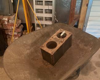 Heavy duty wheelbarrow and truck ramps