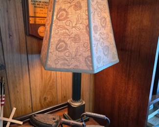 Brass table lamp. Very heavy!