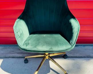 37 DUHOMEGreenVelvetSwivelOfficeChairwGoldToneBase