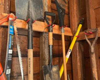 Lawn & Garden Tools