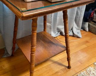 Antique Table--Good for Dollhouse Display!