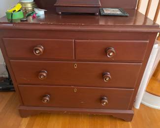 Standard Clothes Chest