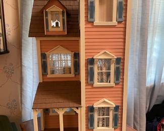 3-Storied, Victorian Doll House