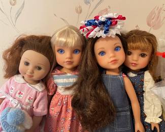 SUNSHINE Estate Sales Staffettes-- Look-A-Like Dolls!