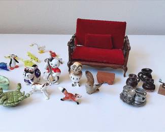 Lot Of Minatures