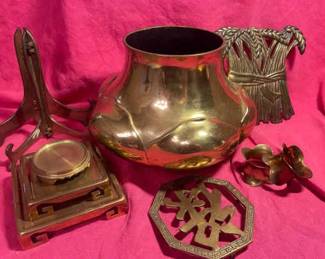 Brass Vase, Pedestals, Decor