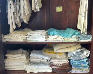 You Pick The Linens Lot