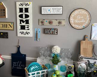Need some decor to spruce up your home? Come check this out!