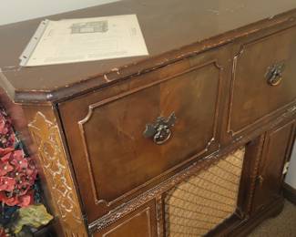 Antique radio
