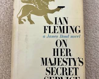 Ian Fleming -  On Her Majesty's Secret Service -  1968 
